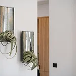 Domi Luxury By Cura Collection Апартаменти *