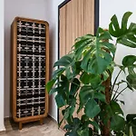 Domi Luxury By Cura Collection Апартаменти