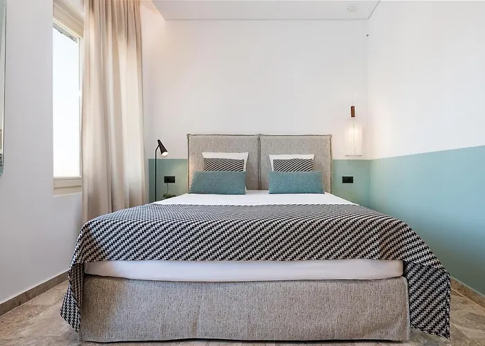 Domi Luxury By Cura Collection