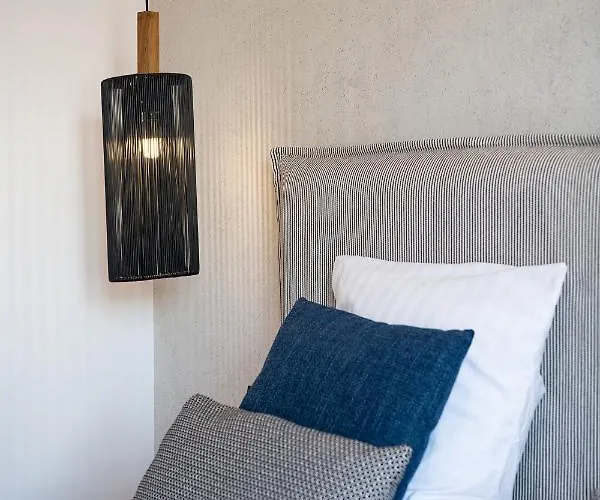 Domi Luxury By Cura Collection