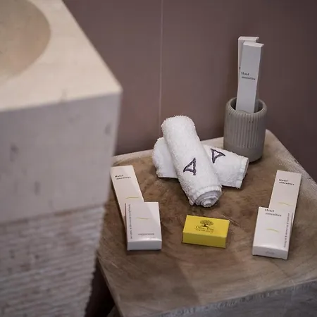 Domi Luxury By Cura Collection *